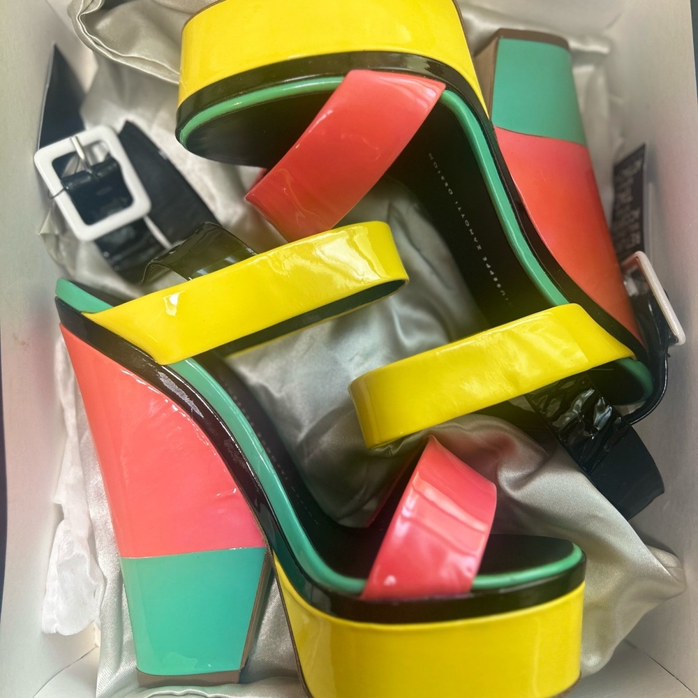 Giuseppe Zanotti Multicolor Colorblock Patent Leather Platform Sandel SIZE 37.5
